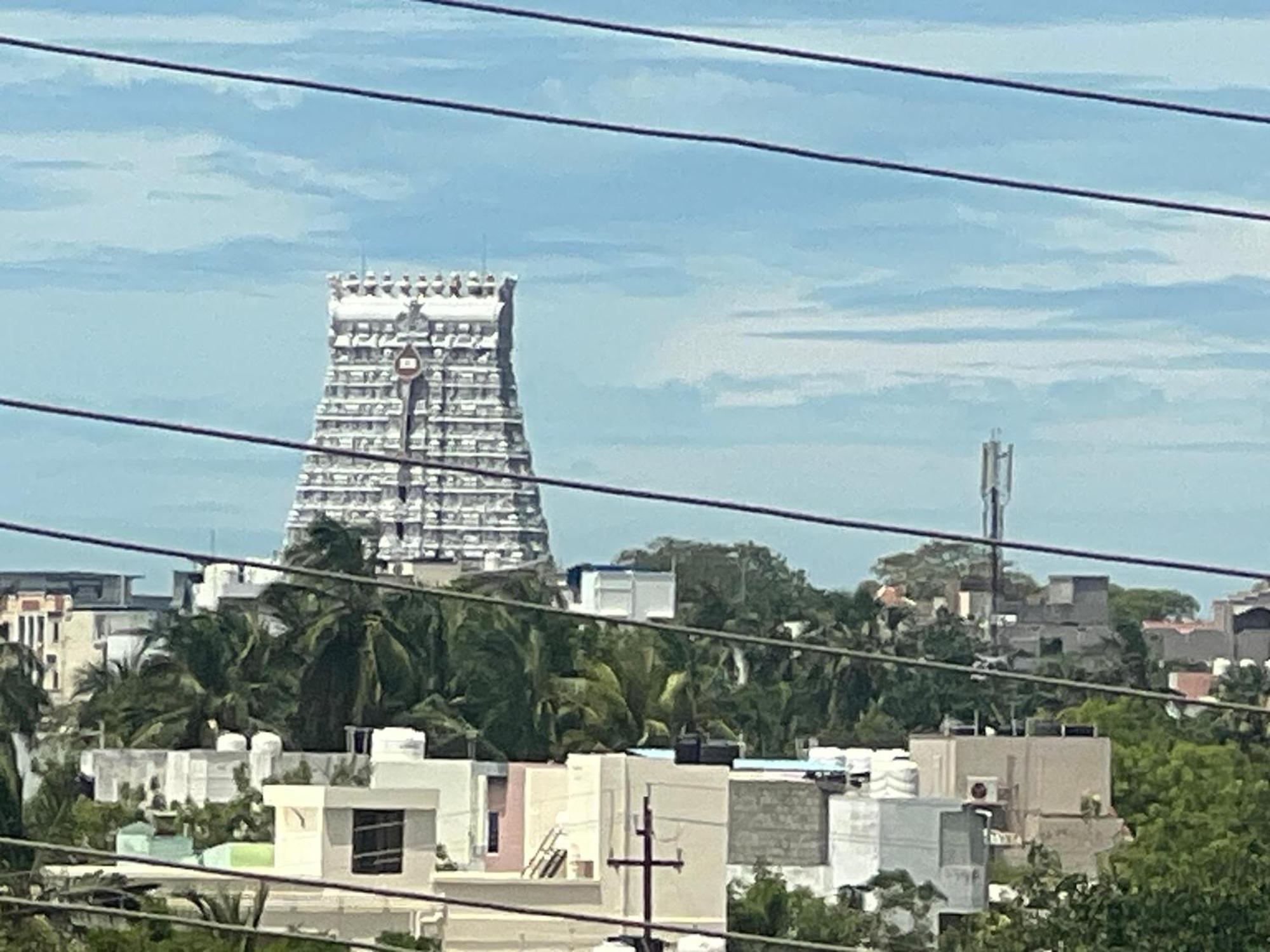 Vadamalai Nest Near Bus Stand *