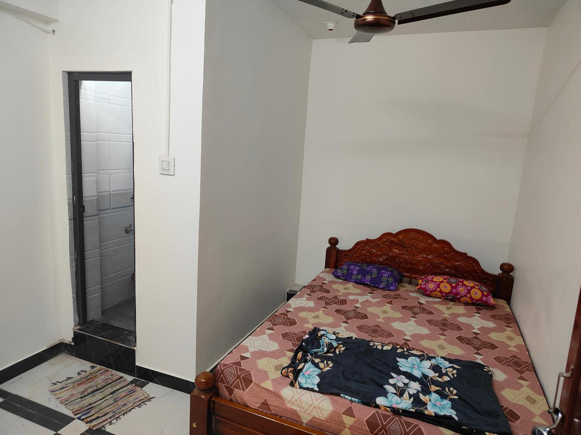 Hotel Kumaran Residency *