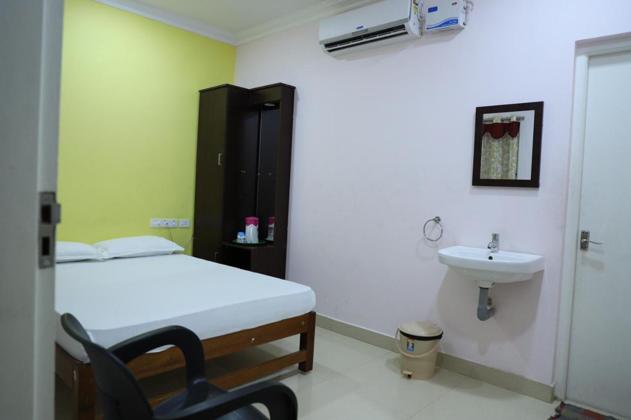 Hotel Shasti Bhavan Tiruchendur