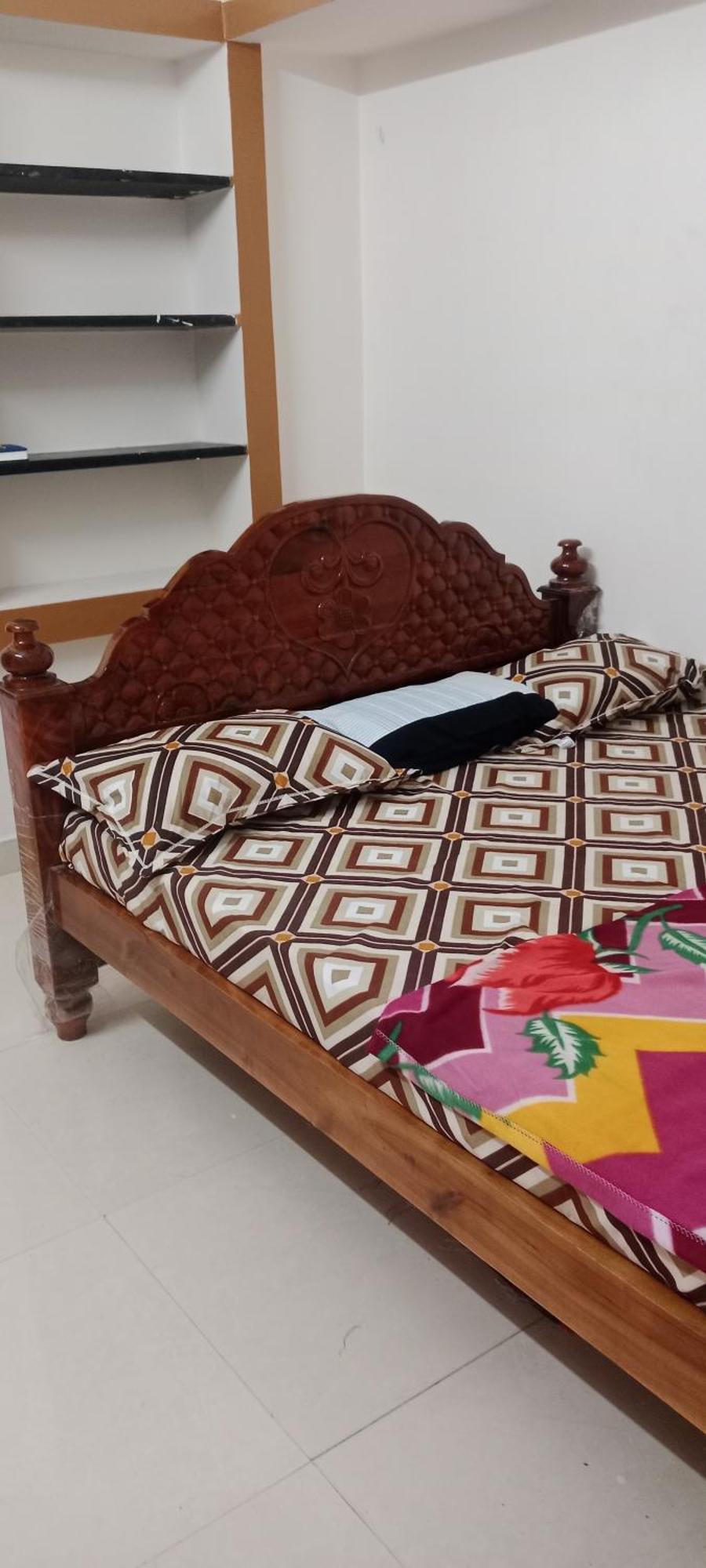 Sri Chendur Siva Residency *